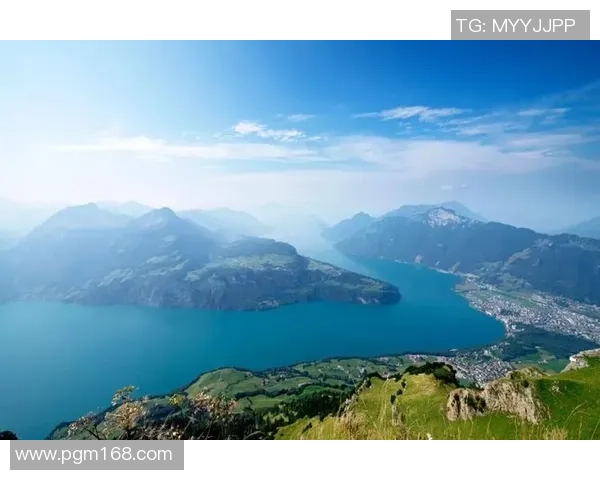 探索哈德森的魅力与历史深度揭示这座城市的独特文化与风景之旅 探索哈德森的魅力与历史深度揭示这座城市的独特文化与风景之旅